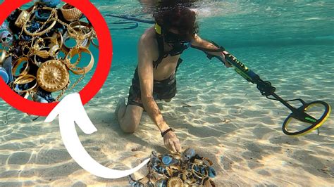 Metal Detecting Underwater For Gold While Scuba Diving Found Rings