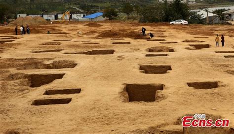 2200 Year Old Tombs Unearthed In Henan Cn