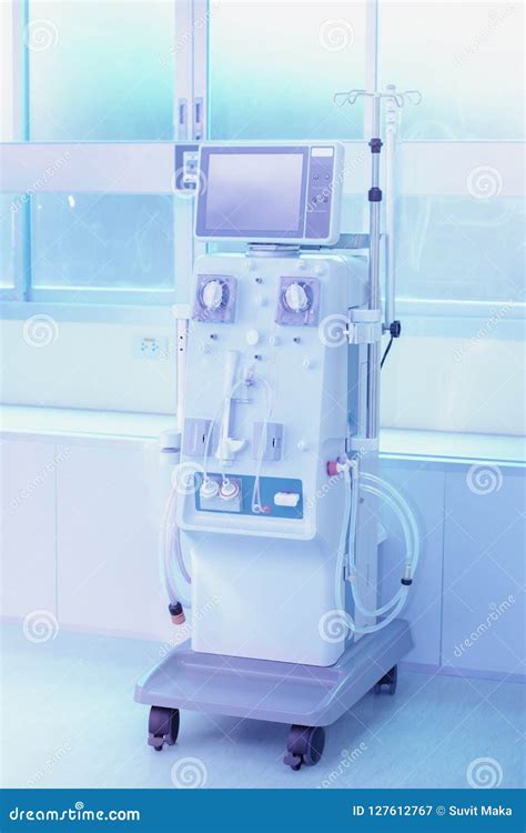 Dialysis Machinehemodialysis Machines With Tubing And Installations