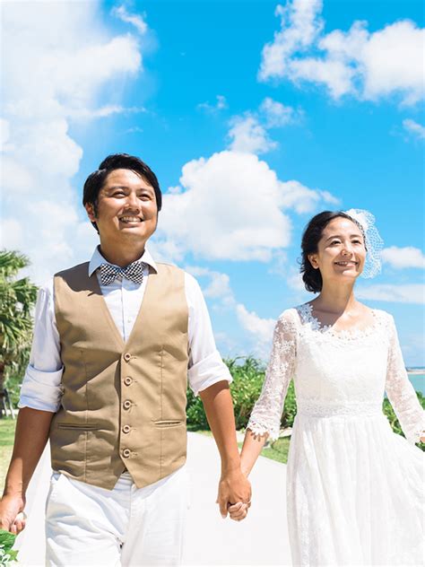 沖縄結婚式の特徴とは？県外の新郎新婦にはリゾート婚がおすすめ！ 沖縄結婚式・挙式専門のファーストウエディング