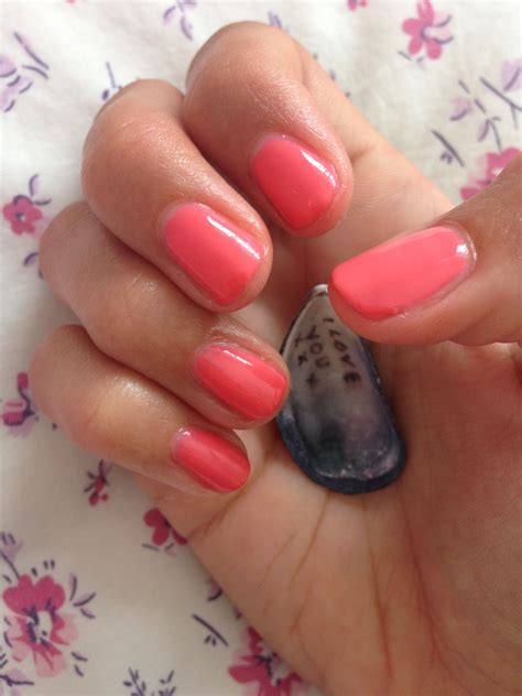 Summer Nails Gellux Ocean Coral Nails Gellux Nails Coral Nails