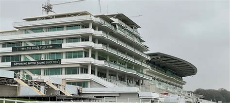 Epsom Downs Racecourse - Nature with Disabled Access - Epsom - Euan's Guide