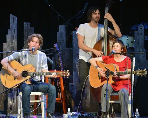 Steve Tannen And Deb Talan The Weepies Female Musicians Book