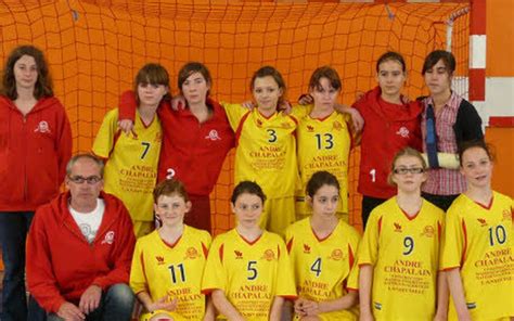 Handball 45 équipes en tournoi Le Télégramme