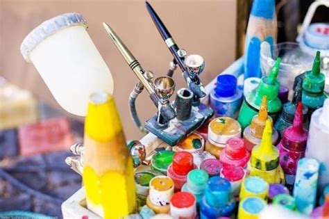 Thinning Acrylic Paint for Airbrush - Your Guide to Airbrush Paint Thinning