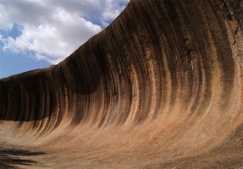 Wave Rock, Australia | fundooplace.com