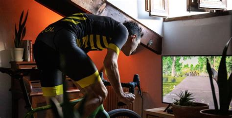 Advantages of virtual cycling over road cycling - BKOOL Magazine