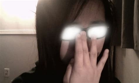 People Doing The Anime Glasses Thing 9gag