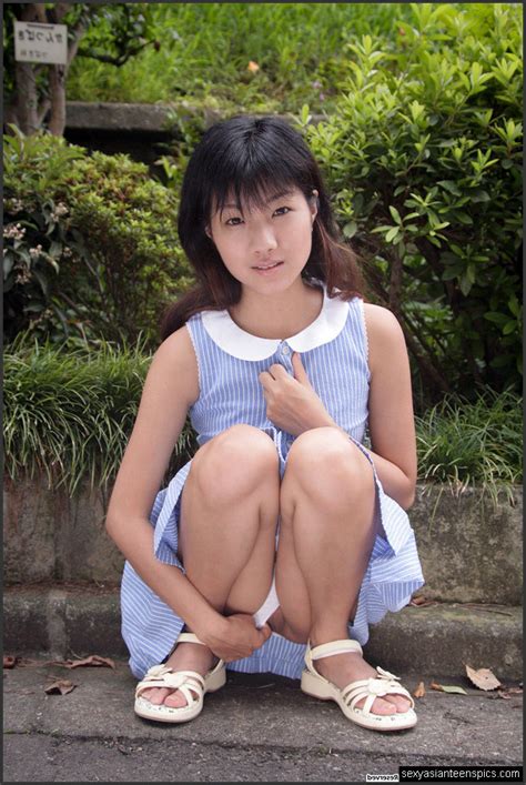 Wenig Japanese Schoolgirl Upskirt