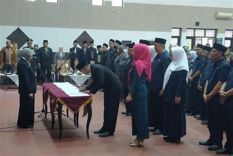 Jelang Jabatannya Berakhir Wali Kota Banjar Lantik 30 ASN Dan Lakukan