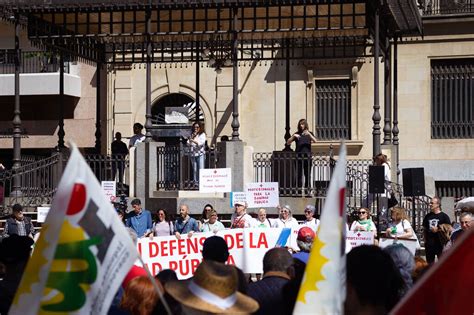 Im Genes De La Manifestaci N Por La Sanidad P Blica En Huelva