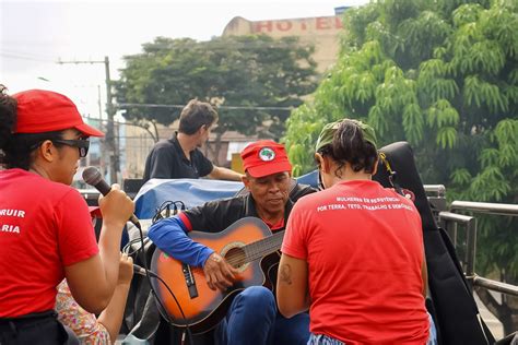 Dia Dos Trabalhadores E Trabalhadoras Por Um Brasil Mais Justo MST