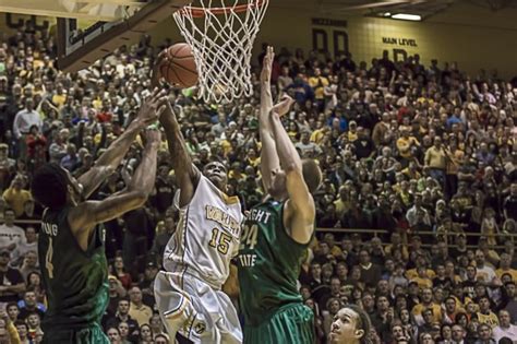 Between Defenders - #Valparaiso #University #Basketball #NCAA #Valpo #TeamWCM | Hair styles ...