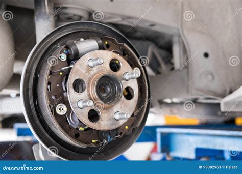 Car Suspension And Bearing Of Wheel Hub In Auto Service Maintenance Car