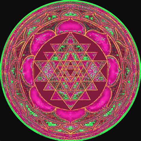 Lakshmi Yantra Mandala by Svahha Devi