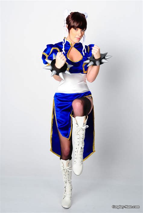 Chun Li Beach By Queenie Chuppy Cosplayers Gonewild