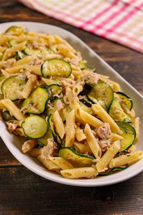 Pasta Zucchine E Tonno Ricetta Fatto In Casa Da Benedetta