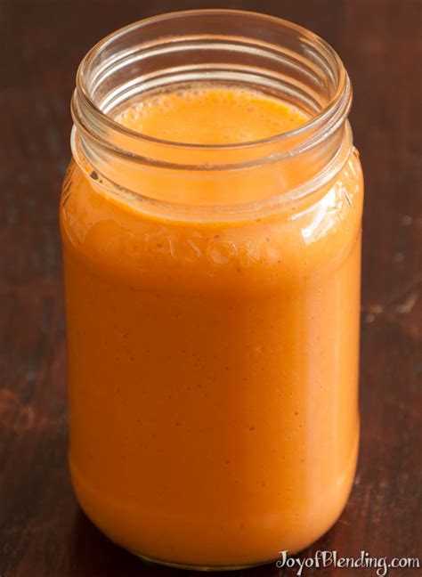 Bright orange smoothie - Joy of Blending