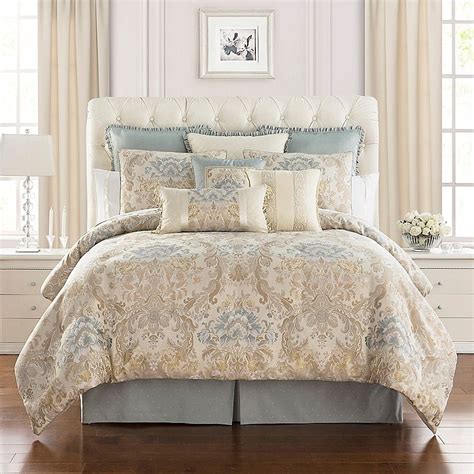 Marquis By Waterford Warren King Comforter Set In Cream Makeover Your Sleep Space In Luxurious