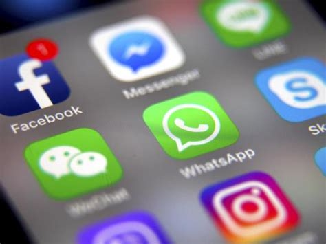 WhatsApp Arrivano Filtri E Sfondi Per Le Videochiamate Ecco Come Si