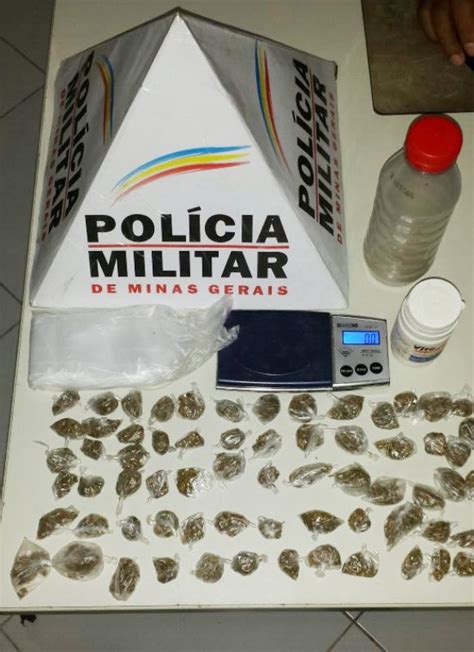 T Tico M Vel Apreende Maconha E Dinheiro Em Nanuque Di Rio De Te Filo