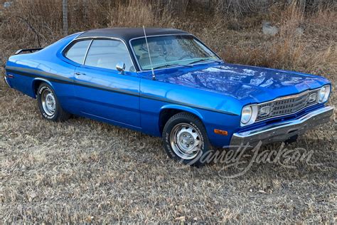 1974 PLYMOUTH DUSTER CUSTOM COUPE Front 3 4 261766