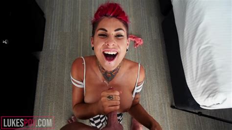 Hot Redhead Gives A POV Blowjob RedTube