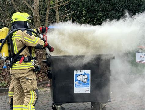 Einsatzbericht Containerbrand