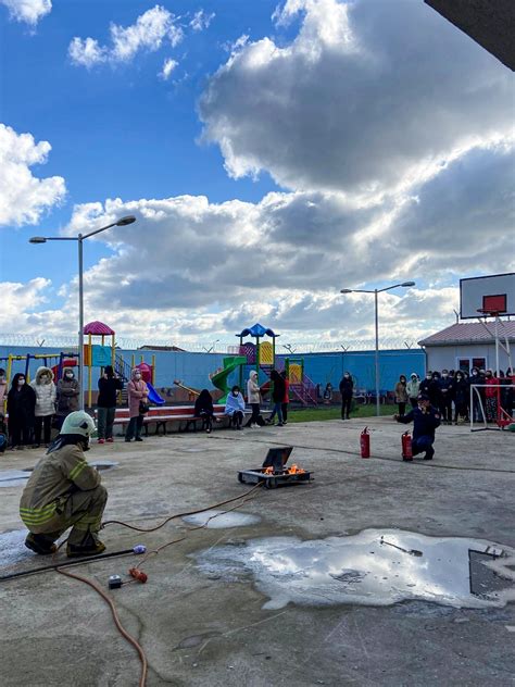 Stanbul Valili I L G Daresi M D Rl Silivri Geri G Nderme