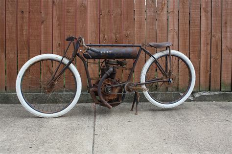 Motorized Bicycle: Motorized Vintage Bicycle