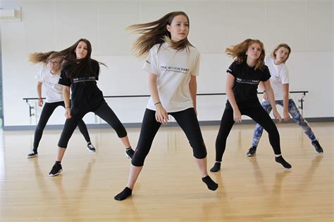 Elite Youth Dance Company Street Dance Contemporary Technique