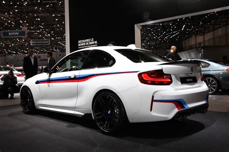 BMW M2 Compétition 410 ch pour contrer l Audi TT RS