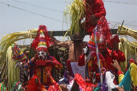 El Duelo A Golpes De La Semana Santa Entre Judíos Y Centuriones