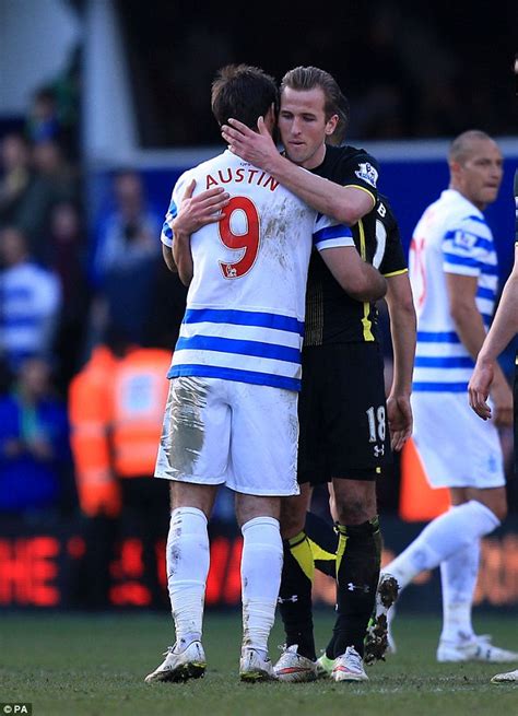 Charlie Austin Praised Exceptional Form Of Tottenham S Harry Kane