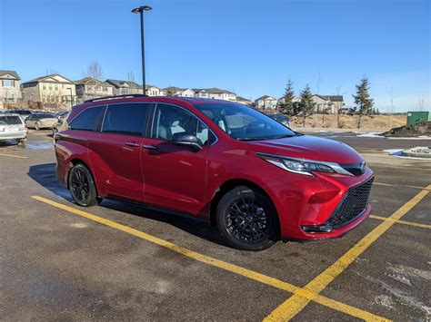 First van, first hybrid, first Toyota. We love it! : r/ToyotaSienna