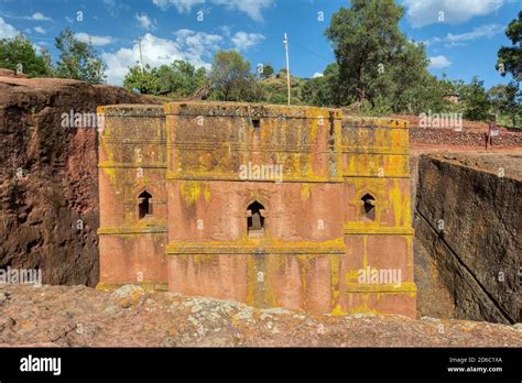 Rock-hewn Church of Saint George in the shape of a cross, Bete Giyorgis ...