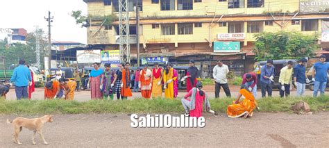 Bhatkal Rallies Cleanliness Campaigns Mark Gandhi Jayanthi SahilOnline