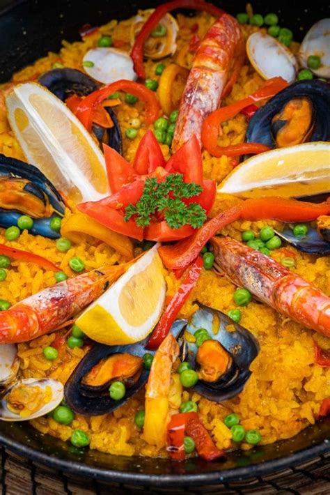 Ina Garten Shrimp Paella Table For Seven