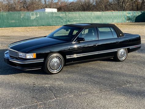 1996 Cadillac DeVille | Hollywood Motors