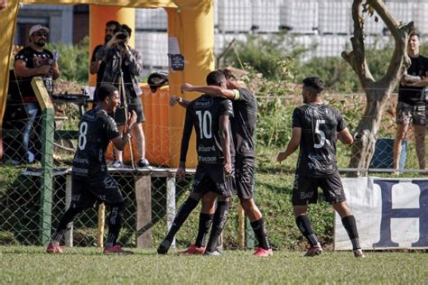 Dois Gols De Neto Sub 20 Do Brusque Empata O Figueirense