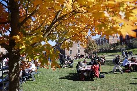 Current Parents - Phillips Exeter Academy