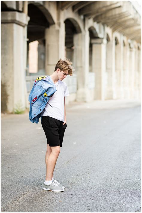 West Bottoms KC Senior Session | Cam - angiescottphotos.com