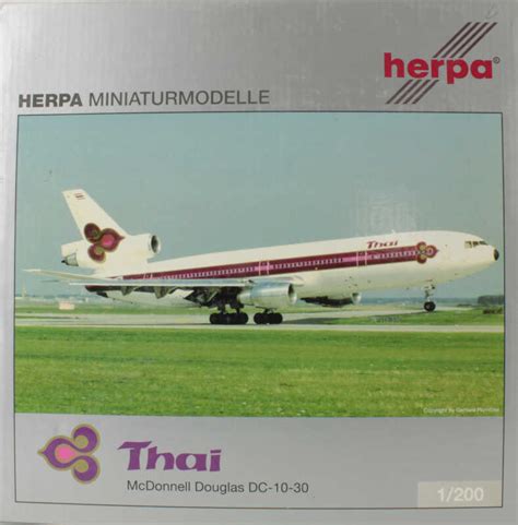 McDonnell Douglas DC 10 30 Thai Airways HS TMB Herpa 552394 1 200 MW Moba