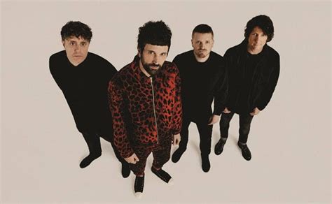 Kasabian Cierra El Cartel Del Welcome V Aniversario De Warm Up La Verdad