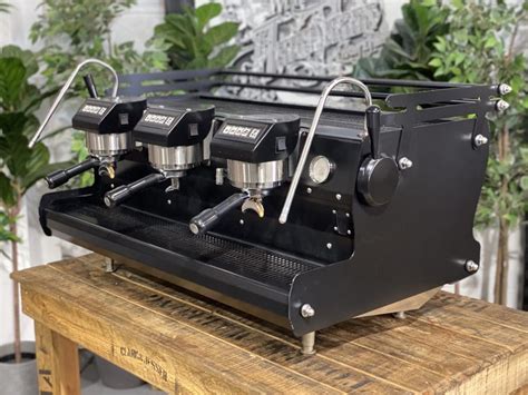 Synesso Sabre 3 Group Black Coffee Machine Warehouse