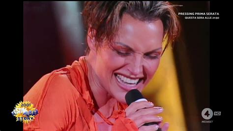 Anna Oxa Unemozione Da Poco Full Hd Festivalbar 2001 Youtube