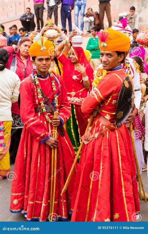 Rajasthani Men in Traditional Dress Editorial Photo - Image of male ...