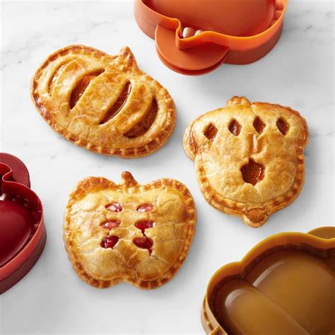 Williams Sonoma Hand Pie Molds Set Of 3 Williams Sonoma