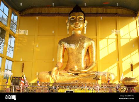 Golden Pagoda Of Namsai Hi Res Stock Photography And Images Alamy