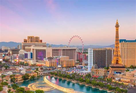 Restaurants, Hotels & Things to Do on the Las Vegas Strip